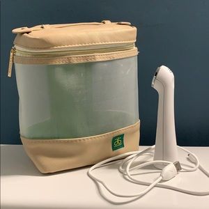 Arbonne ultrasonic wand and shower bag
